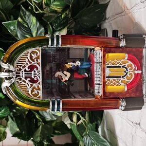 Roman Amusements NWOB Jukebox with Santa Band Animated Figures